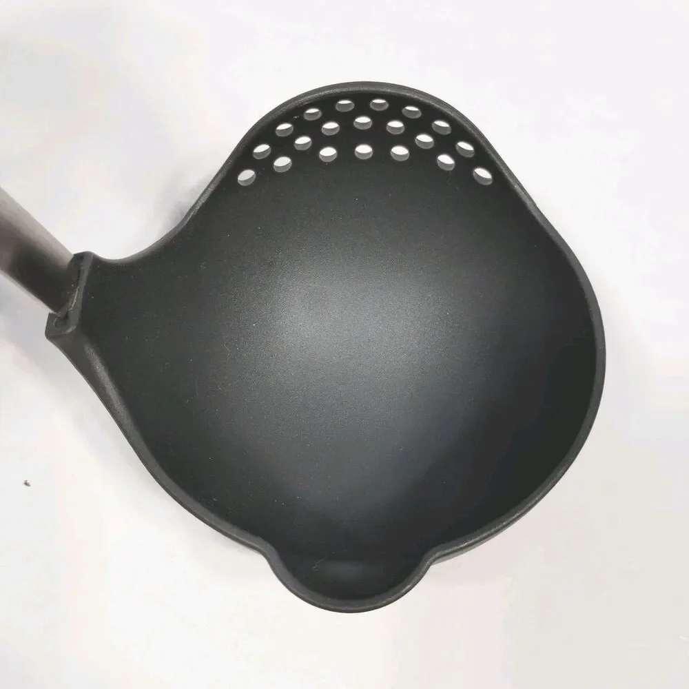Pampered Chef Nylon Straining Ladle with Stainless Handle Kitchen Utensil